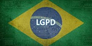 LGPD escrita em cima da bandeira do Brasil